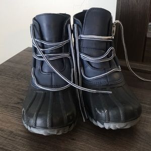 🔥 FINAL - BOGO Merona duck boots